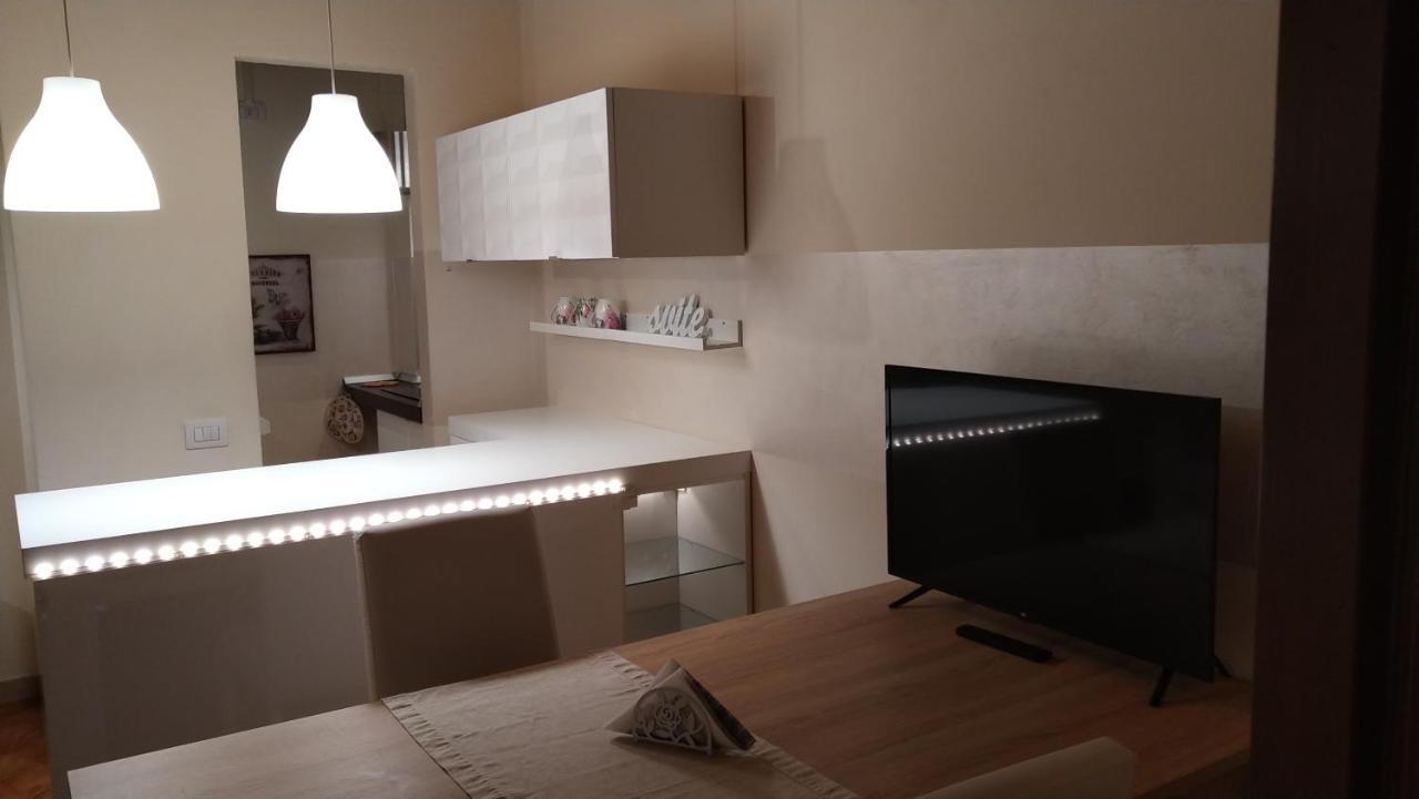 פבריאנו Il Borghetto Medievale Suite מראה חיצוני תמונה