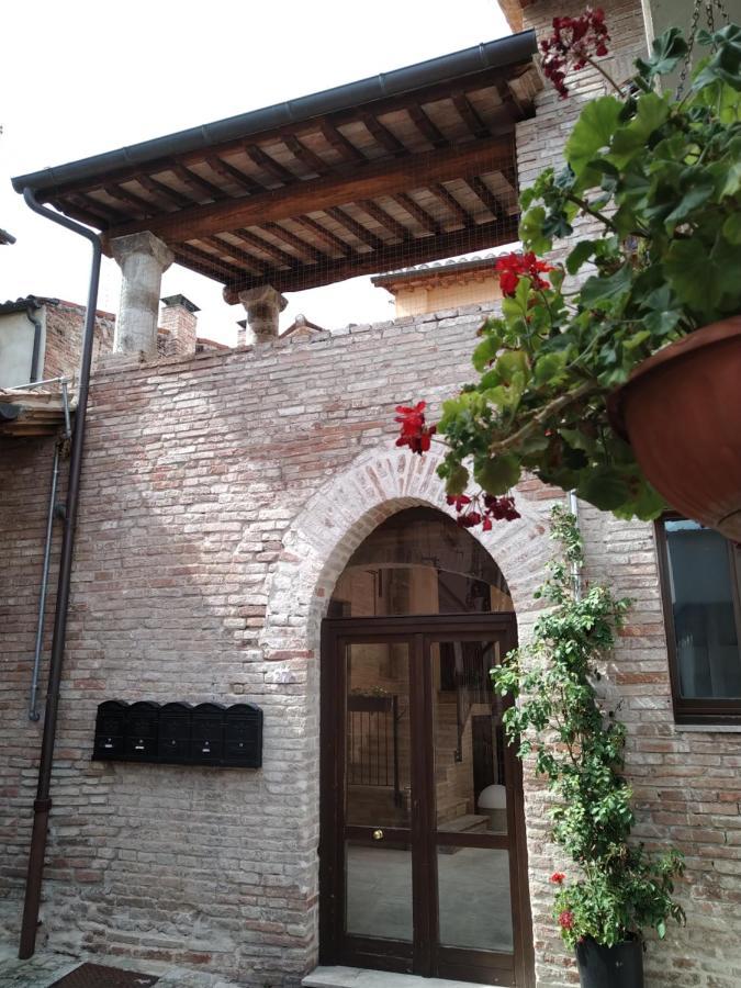 פבריאנו Il Borghetto Medievale Suite מראה חיצוני תמונה
