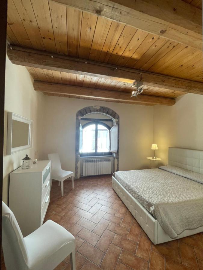 פבריאנו Il Borghetto Medievale Suite מראה חיצוני תמונה