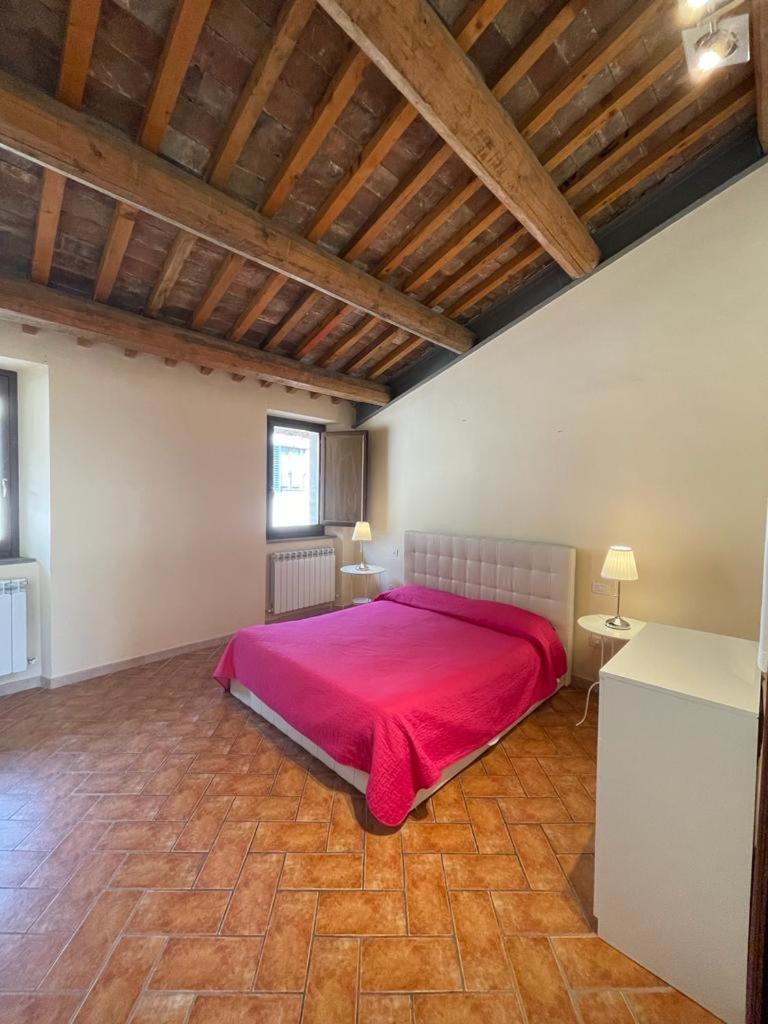 פבריאנו Il Borghetto Medievale Suite מראה חיצוני תמונה