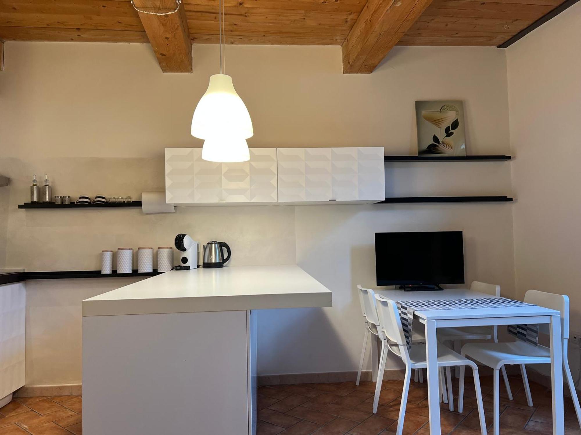 פבריאנו Il Borghetto Medievale Suite מראה חיצוני תמונה